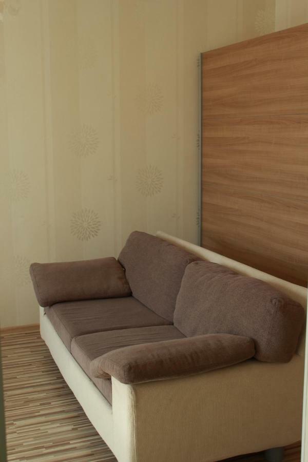 Happy Day Apartman Narva Kültér fotó